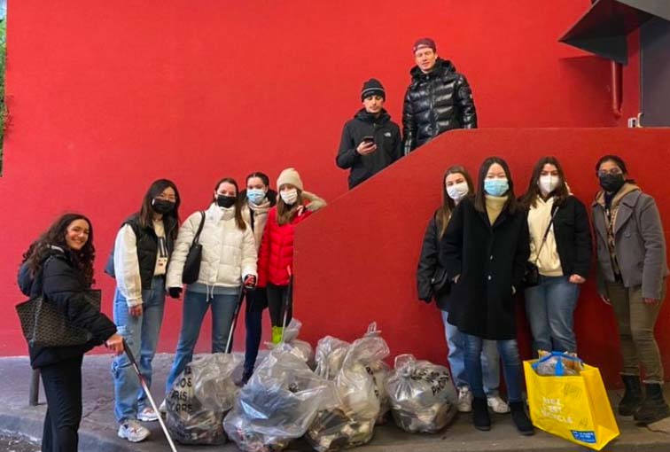 Les étudiants de Paris School of Business se mobilisent pour nettoyer le quartier des Olympiades 