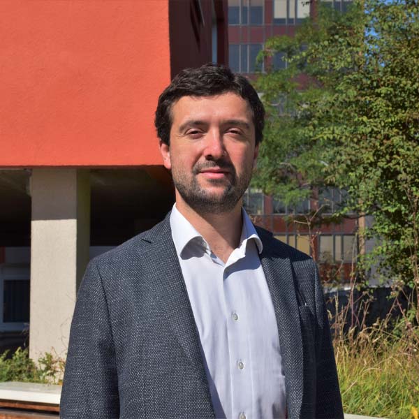 Alessandro RAVINA, associate professor at Paris School of Business