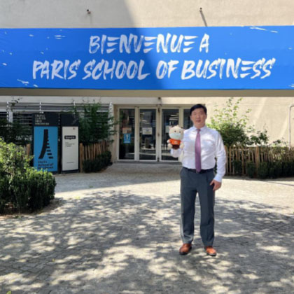 Golden Education was invited to visit Paris School of Business