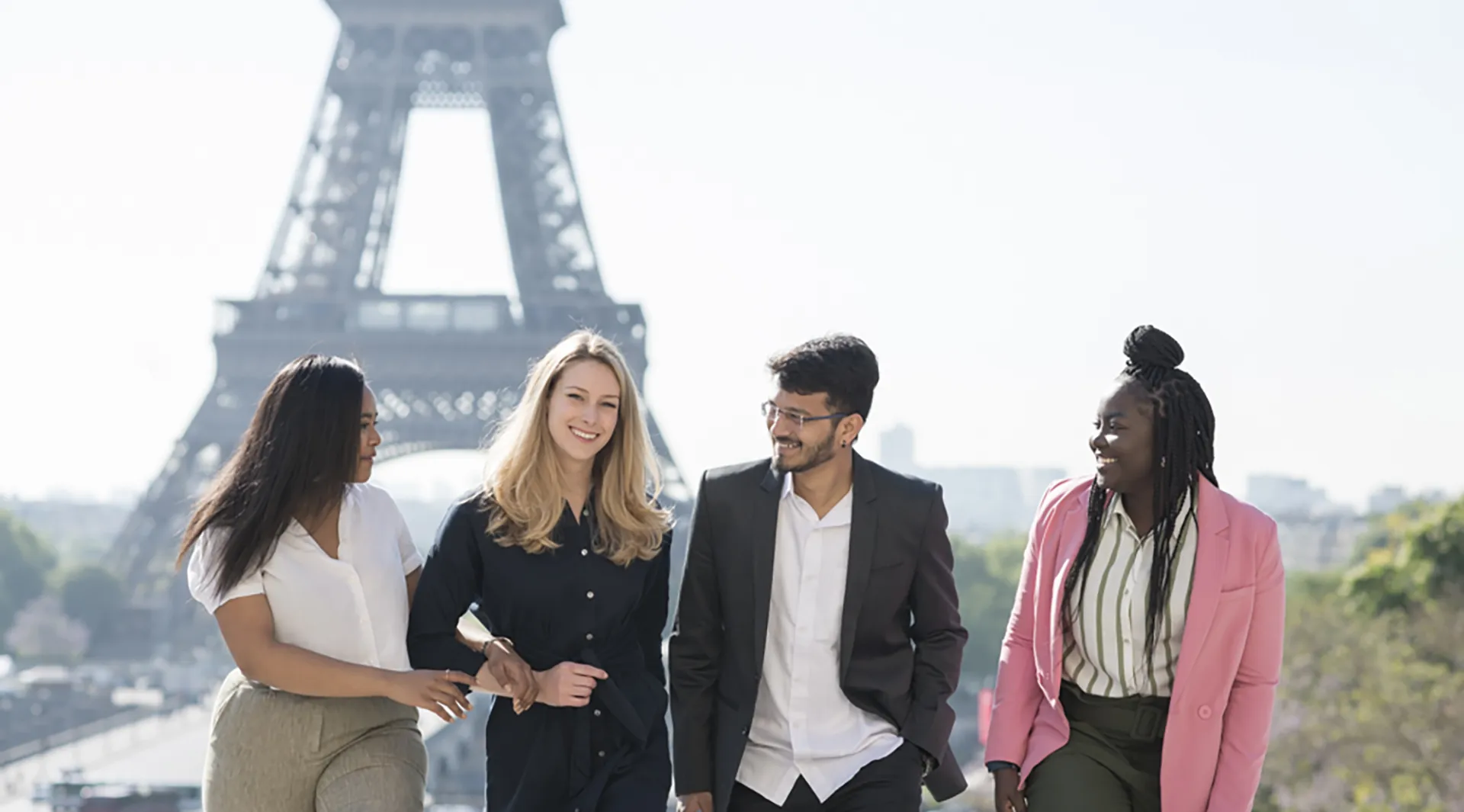 Études international