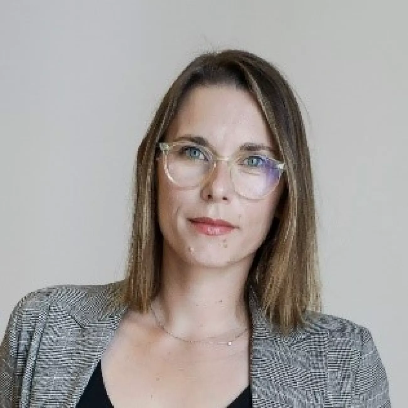 Ludivine DENEUVILLE Ludivine DENEUVILLE